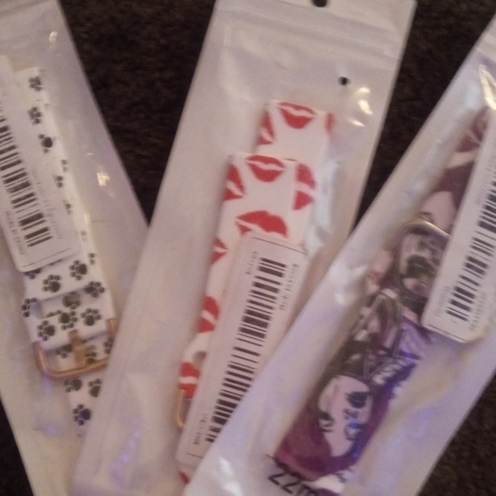 Stylish Pet Collars with Fun Prints